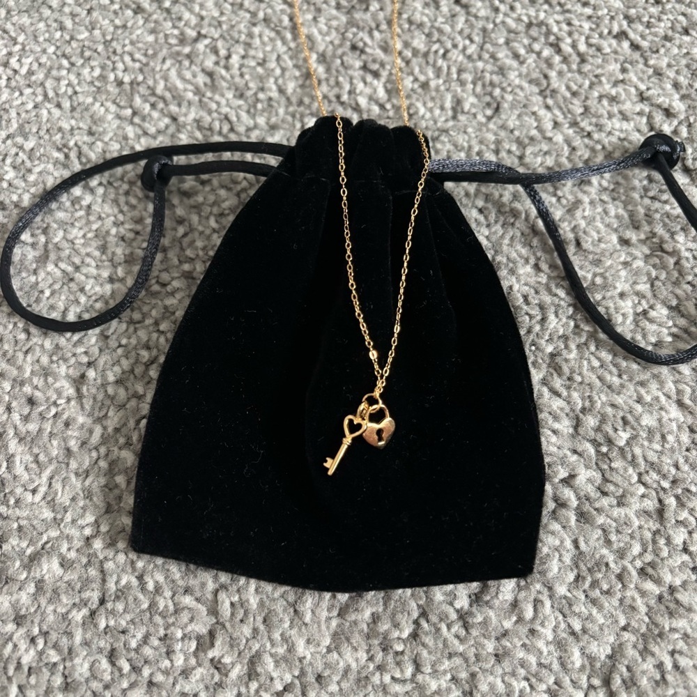 925 Sterling Silver Rose Gold Heart Key and Lock Necklace
